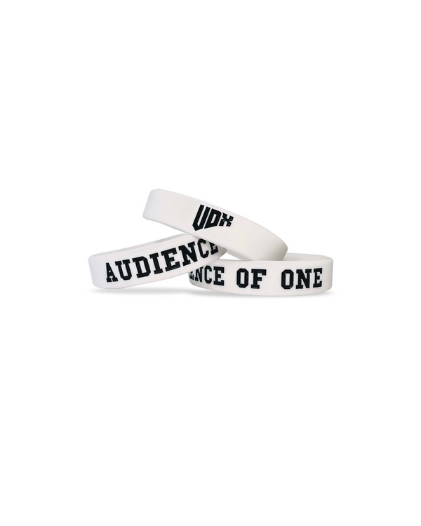 UDX "AUDIENCE OF ONE" BELIEVER BAND - WHITE