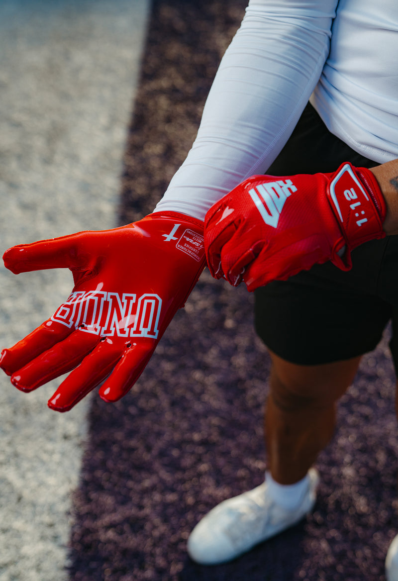 "FEARLESS" FOOTBALL GLOVE [HELL PROOF EDITION]